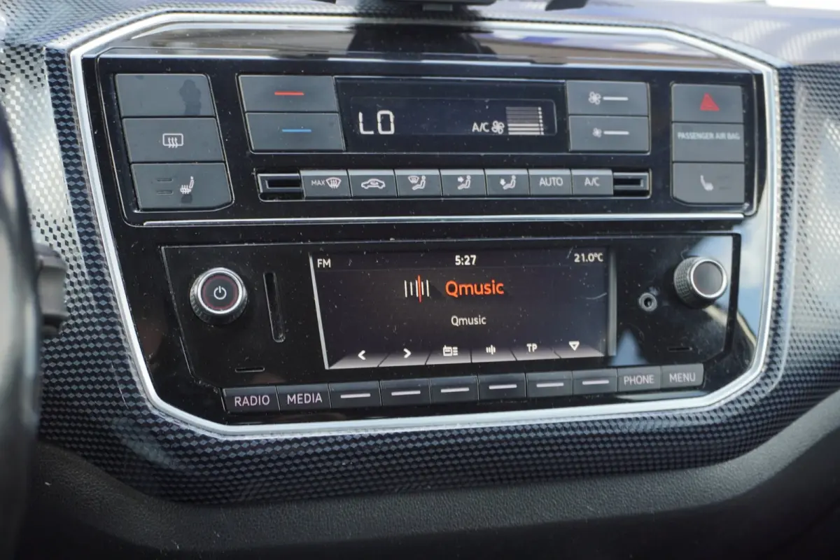 Up! 1.0 BMT high up! / Nieuwe APK / Airco / Stoel verw / Bluetooth / Radio