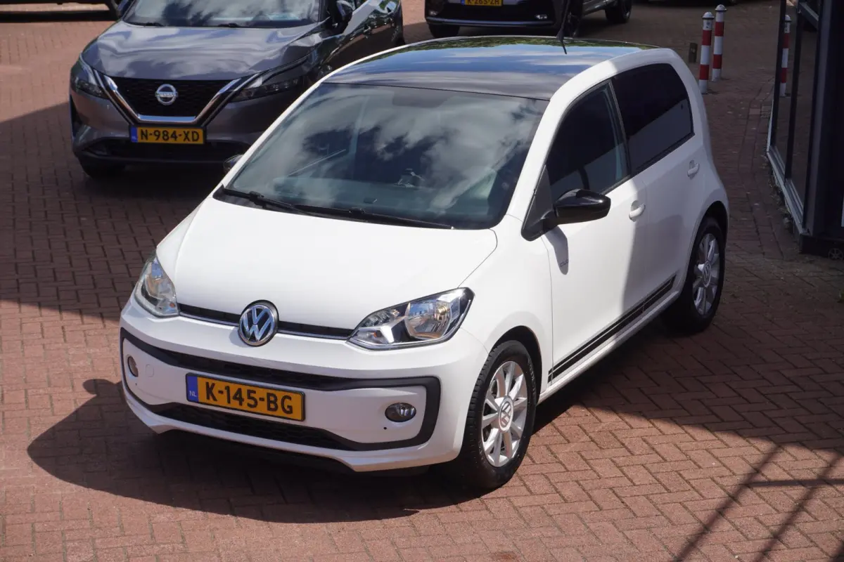 Up! 1.0 BMT high up! / Nieuwe APK / Airco / Stoel verw / Bluetooth / Radio