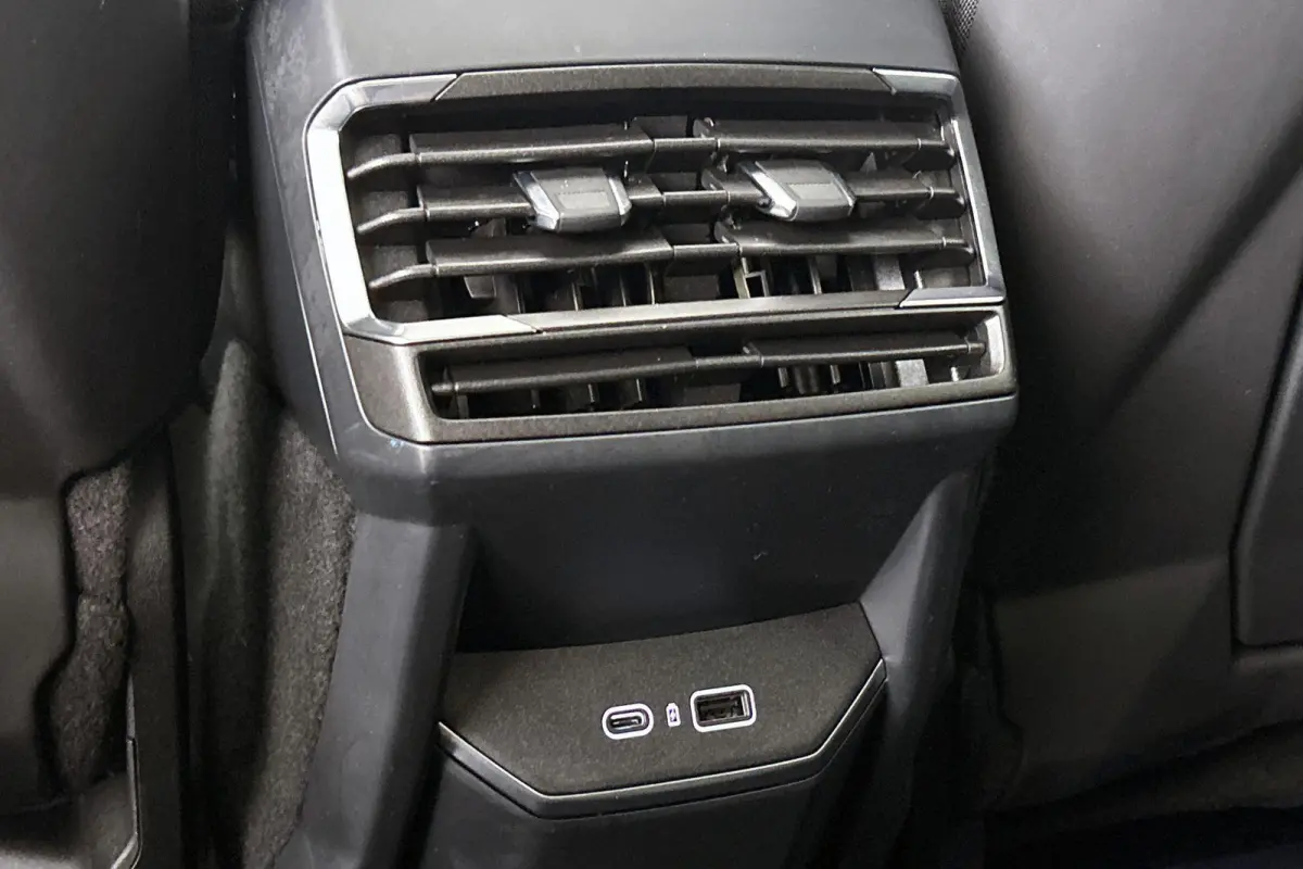 1.5 PHEV Panoramadak Stoelverwarming 360-Camera