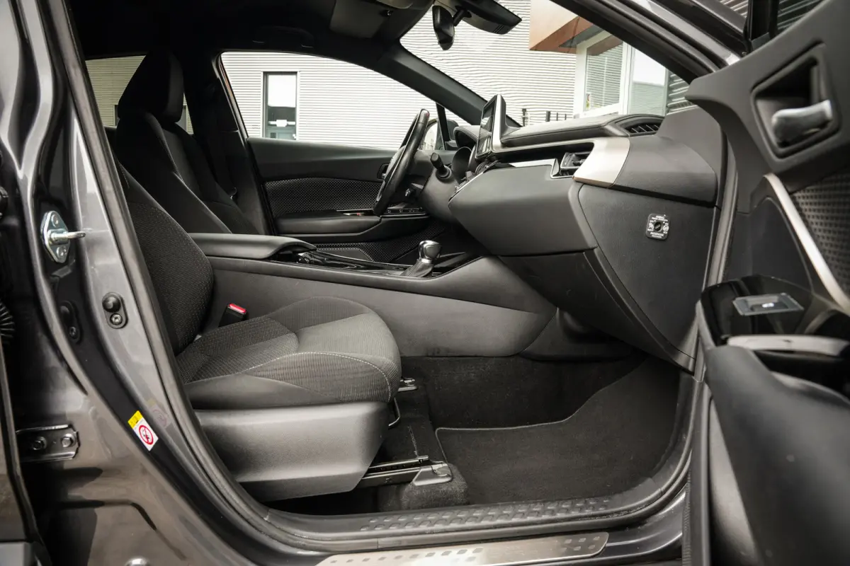 1.8 Hybrid Active | Clima | Cruise | Stoelverw. | Metalic | Camera | DAB | Bluetooth | Mooi! |