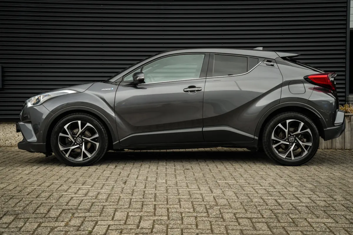 1.8 Hybrid Active | Clima | Cruise | Stoelverw. | Metalic | Camera | DAB | Bluetooth | Mooi! |