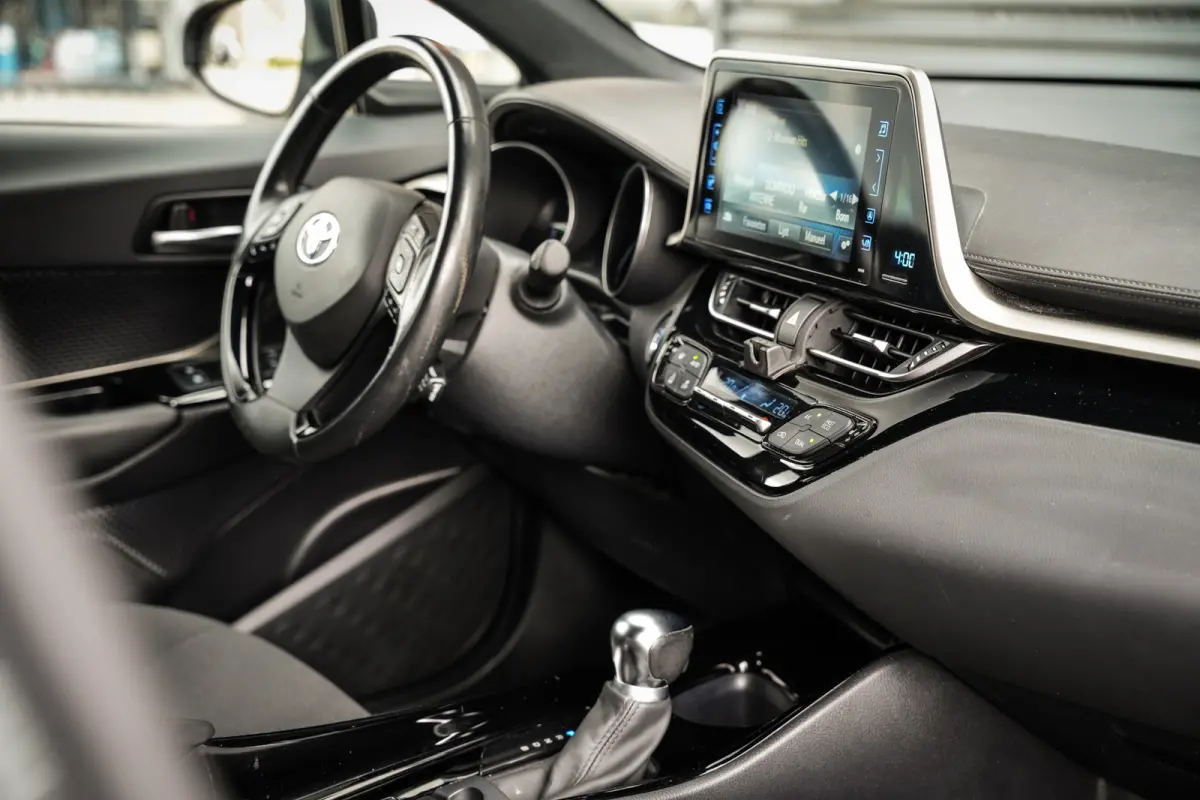 1.8 Hybrid Active | Clima | Cruise | Stoelverw. | Metalic | Camera | DAB | Bluetooth | Mooi! |
