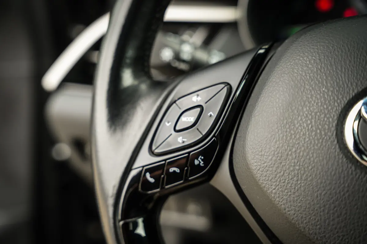 1.8 Hybrid Active | Clima | Cruise | Stoelverw. | Metalic | Camera | DAB | Bluetooth | Mooi! |