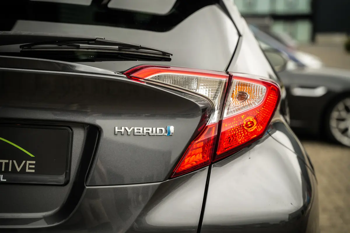 1.8 Hybrid Active | Clima | Cruise | Stoelverw. | Metalic | Camera | DAB | Bluetooth | Mooi! |