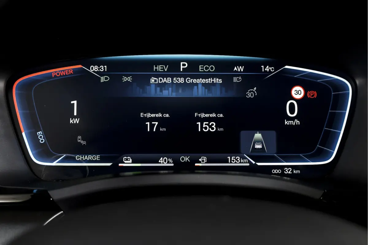 1.5 DM-i FWD Boost | Plug-In | S/K-Panodak | 360 Camera | App connect | Adapt. Cruise | Elek. Klep | Infinity audio | LM 19" | 1904