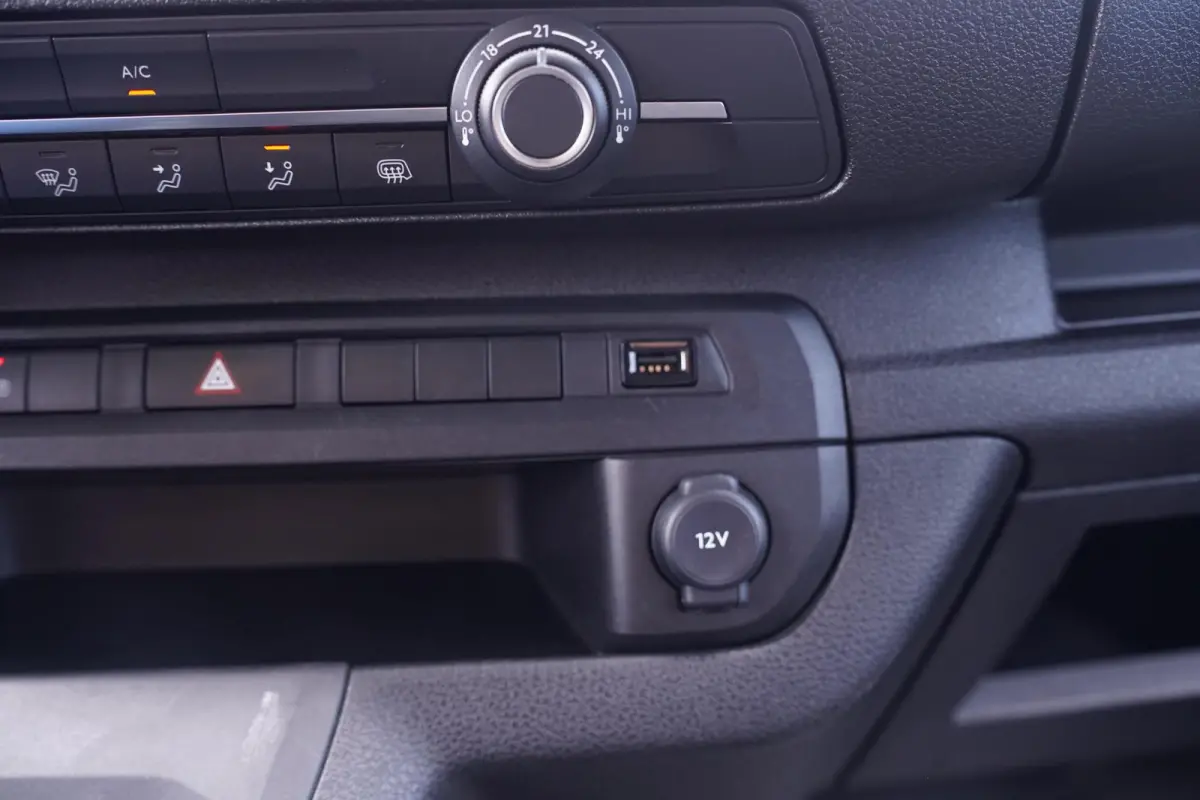 2.0 MultiJet 145 pk L3 Airco, Apple Carplay Cruise Control, Laadruimte Pakket, 3-Zits