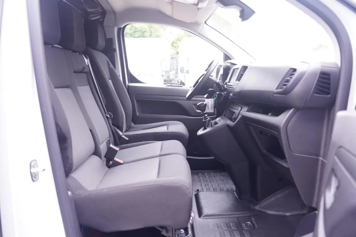 2.0 MultiJet 145 pk L3 Airco, Apple Carplay Cruise Control, Laadruimte Pakket, 3-Zits