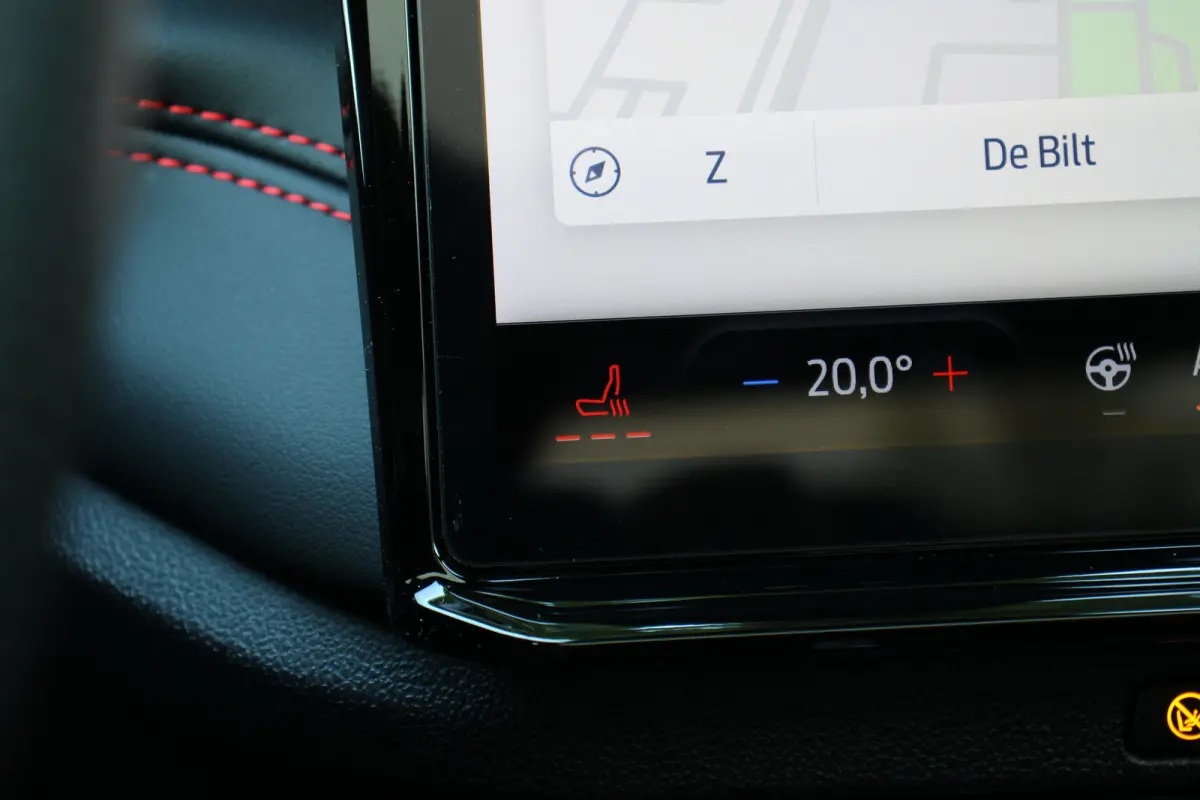 1.0EB ST-X | NL-AUTO! | 1E EIGENAAR! | PERFORMANCE PACK | WINTERPACK | ADAPTIVE CRUISE | PANODAK | 360° CAMERA | LANE ASSIST | DEALER OH! | FORD PERFORMANCE STOELEN