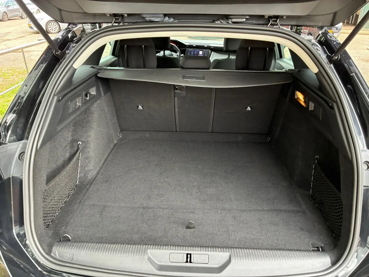 1.2 Active Pack Business | Cruise + Clima + Navi Nu € 13.975,-!!!