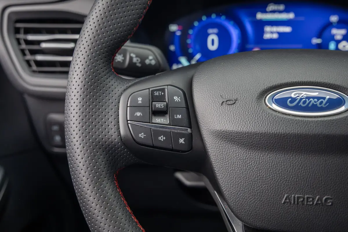 2.5 PHEV Graphite Tech | 360 camera | Adap cruise | B&O | Head-Up Display | Matrix LED | Stoel/Stuur/Voorruitverwarming | Apple Carplay/Android Auto | Elektrisch bedienbare achterklep | Acht