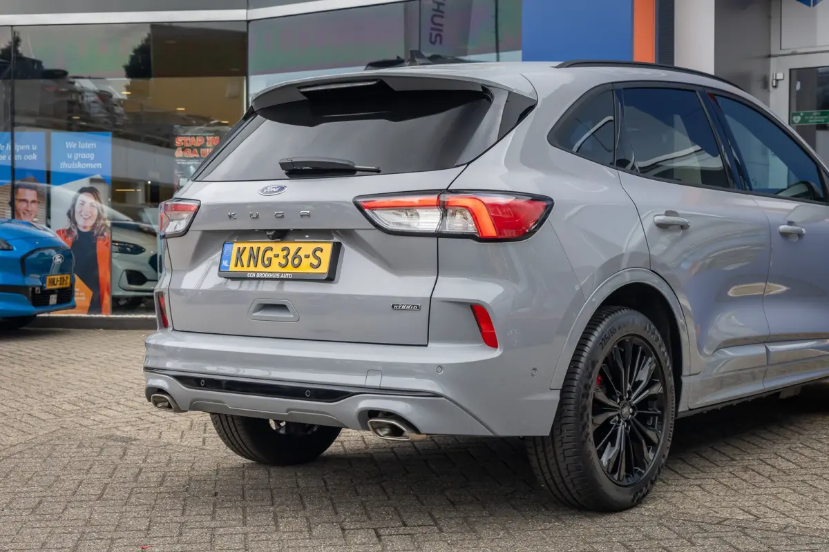 2.5 PHEV Graphite Tech | 360 camera | Adap cruise | B&O | Head-Up Display | Matrix LED | Stoel/Stuur/Voorruitverwarming | Apple Carplay/Android Auto | Elektrisch bedienbare achterklep | Acht