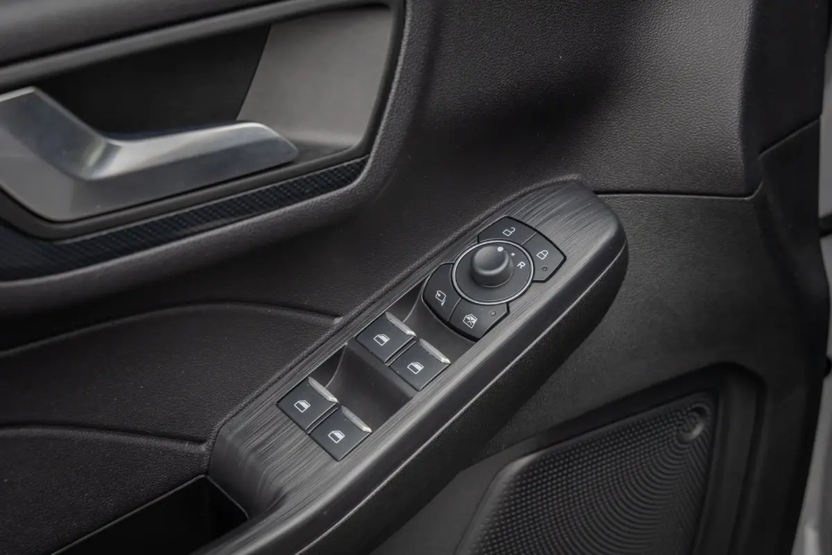 2.5 PHEV Graphite Tech | 360 camera | Adap cruise | B&O | Head-Up Display | Matrix LED | Stoel/Stuur/Voorruitverwarming | Apple Carplay/Android Auto | Elektrisch bedienbare achterklep | Acht
