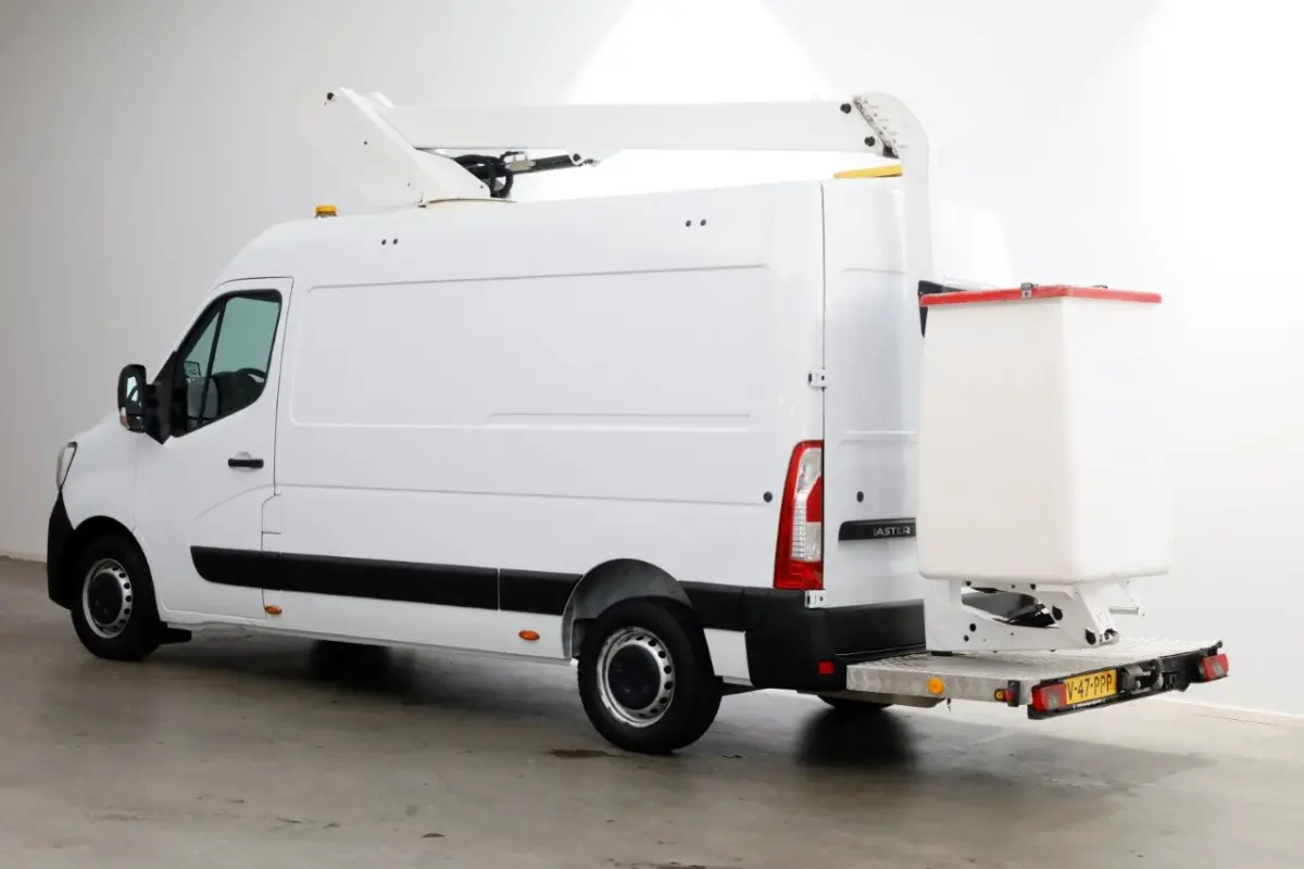 T35 2.3 dCi 145pk L2H2 121FT Hoogwerker Werkhoogte 10 meter 01-2021