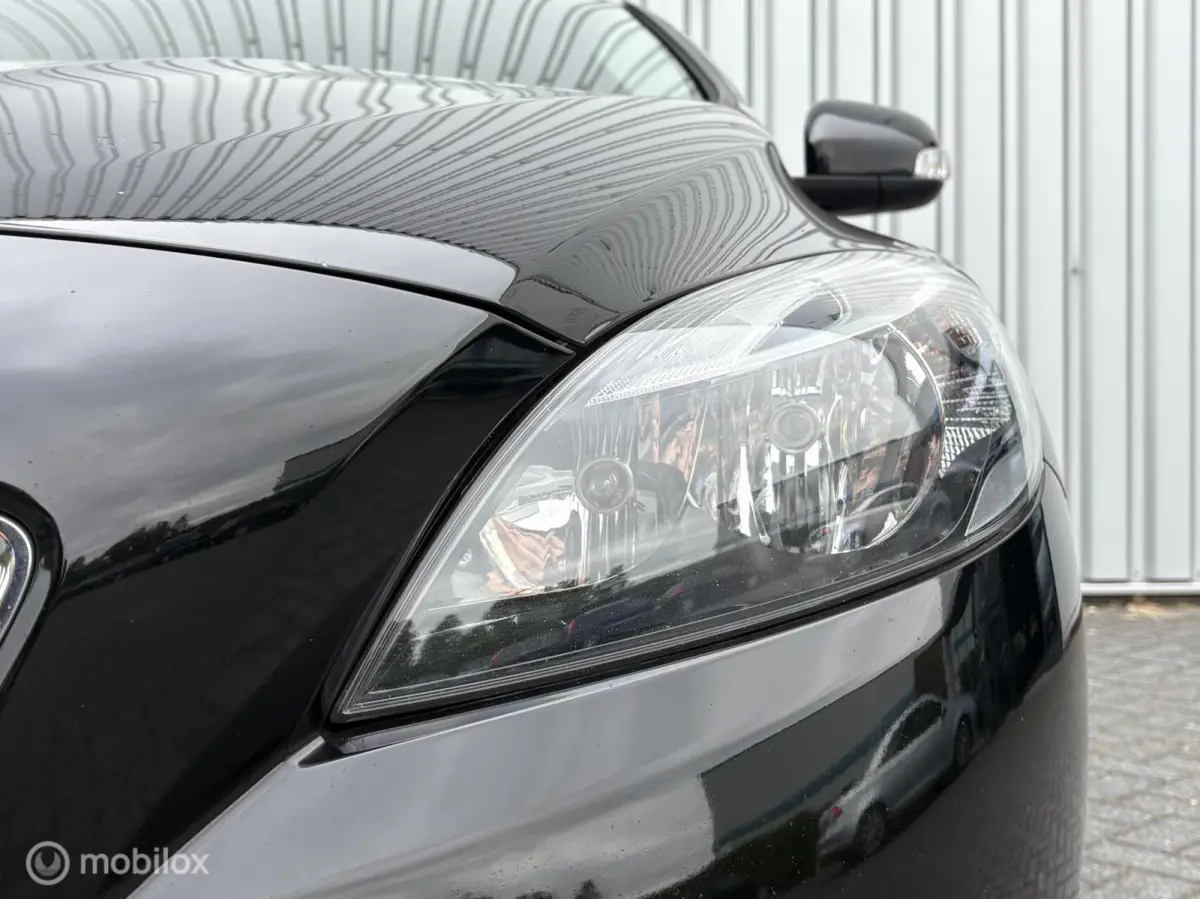 2.0 T2 Momentum | 1e eig | Dealer | PDC | Navi | Stoelverwarming | Volledige historie |