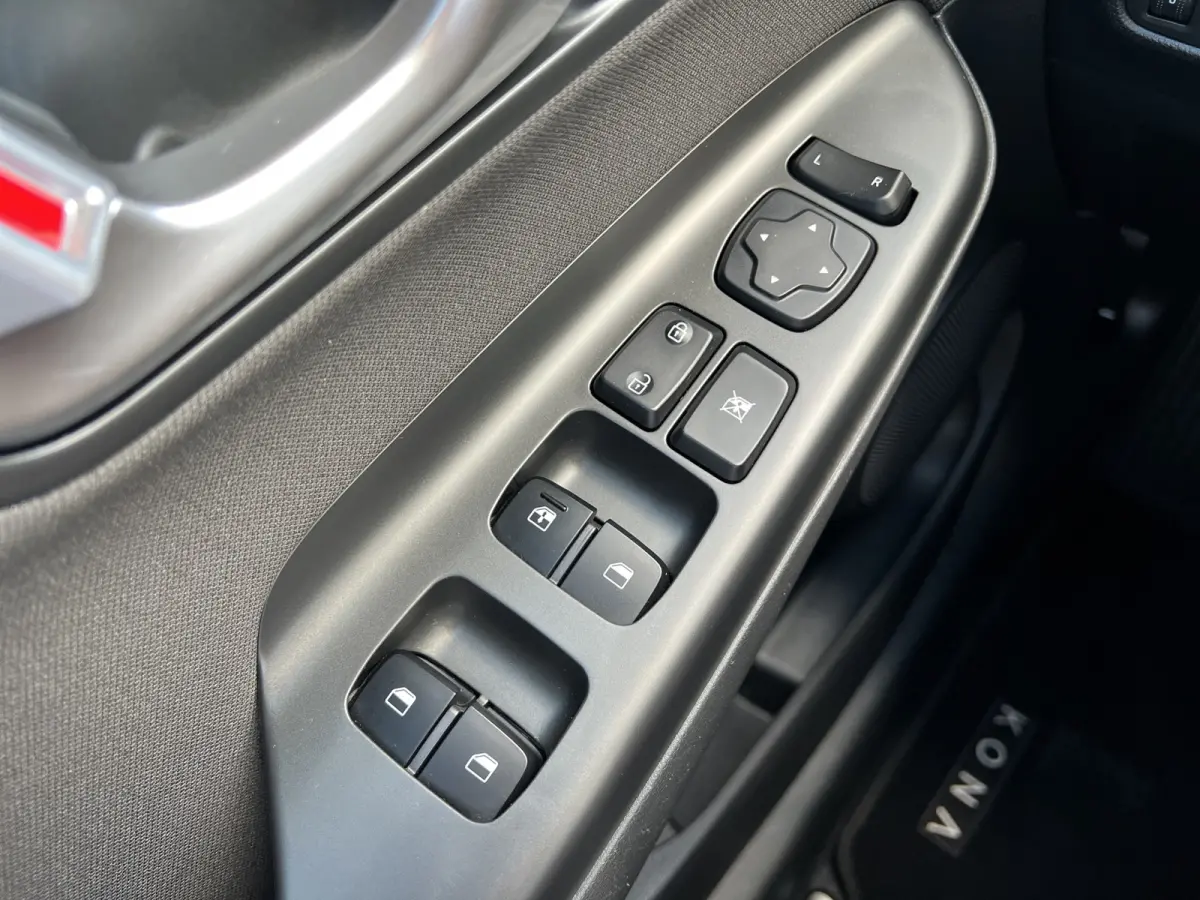 1.6 GDI 141pk HEV Comfort | Camera | Climate controle | Cruise controle | Carplay | 16'' Velgen | Rijstrooksensor