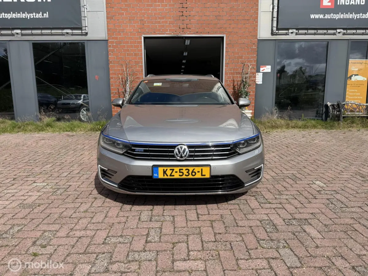 1.4 TSI GTE Highline | Pano