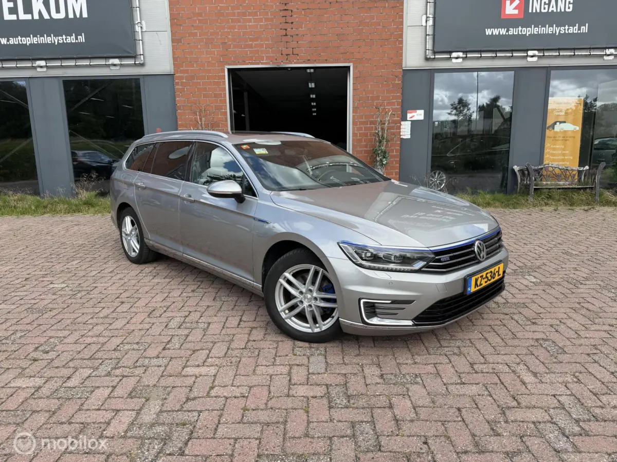 1.4 TSI GTE Highline | Pano