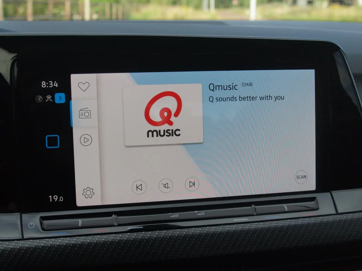 1.5 TSI R-Line | Camera | Sfeerverlichting | ACC | Apple Carplay | NL-Auto |