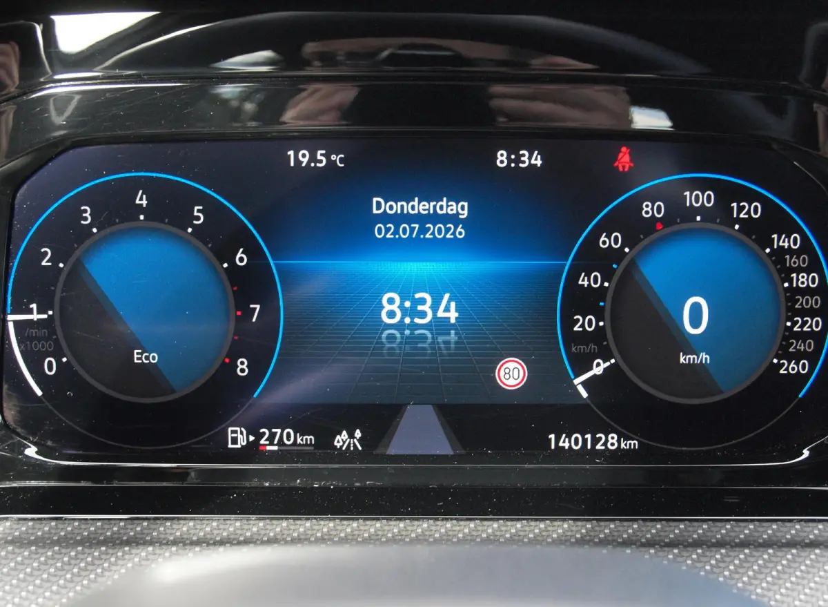 1.5 TSI R-Line | Camera | Sfeerverlichting | ACC | Apple Carplay | NL-Auto |