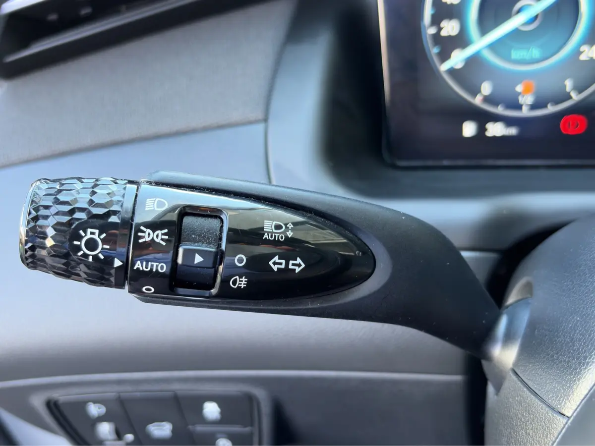 1.6 T-GDI 150pk MHEV Comfort Smart | Camera | Carplay | 19-inch Velgen | Navigatie | Stoel/Stuurverwarming | Elek. bed. achterklep | DAB | Draadloos telefoonlader | Premium Audio |