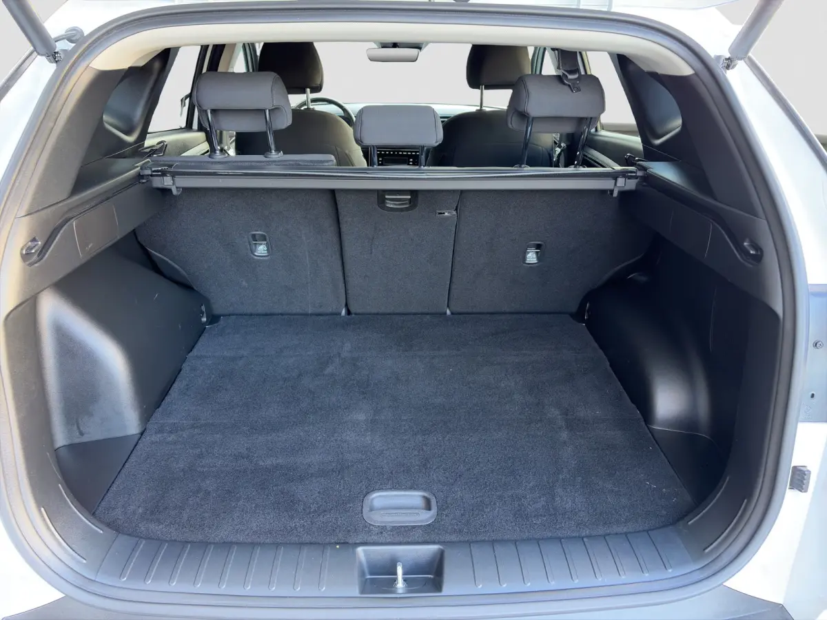 1.6 T-GDI 150pk MHEV Comfort Smart | Camera | Carplay | 19-inch Velgen | Navigatie | Stoel/Stuurverwarming | Elek. bed. achterklep | DAB | Draadloos telefoonlader | Premium Audio |