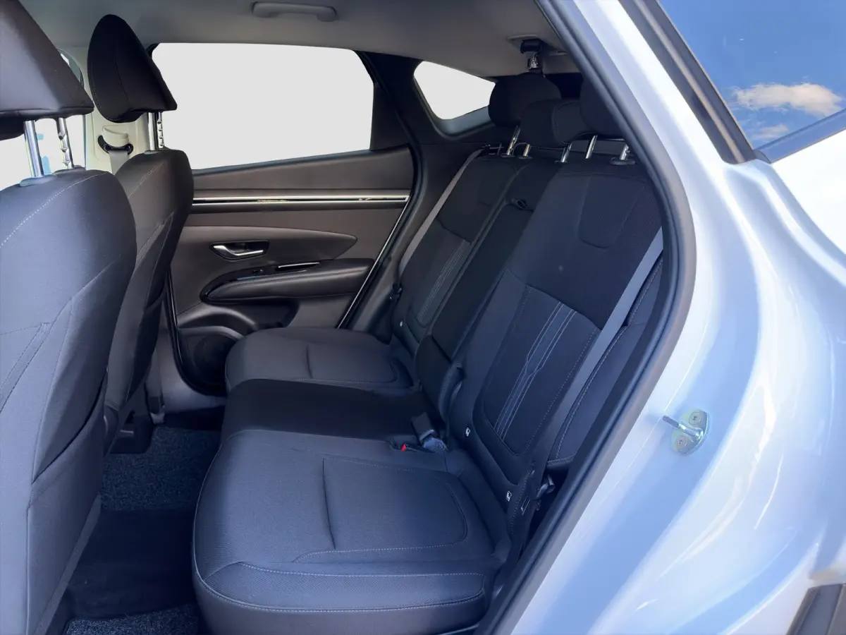 1.6 T-GDI 150pk MHEV Comfort Smart | Camera | Carplay | 19-inch Velgen | Navigatie | Stoel/Stuurverwarming | Elek. bed. achterklep | DAB | Draadloos telefoonlader | Premium Audio |