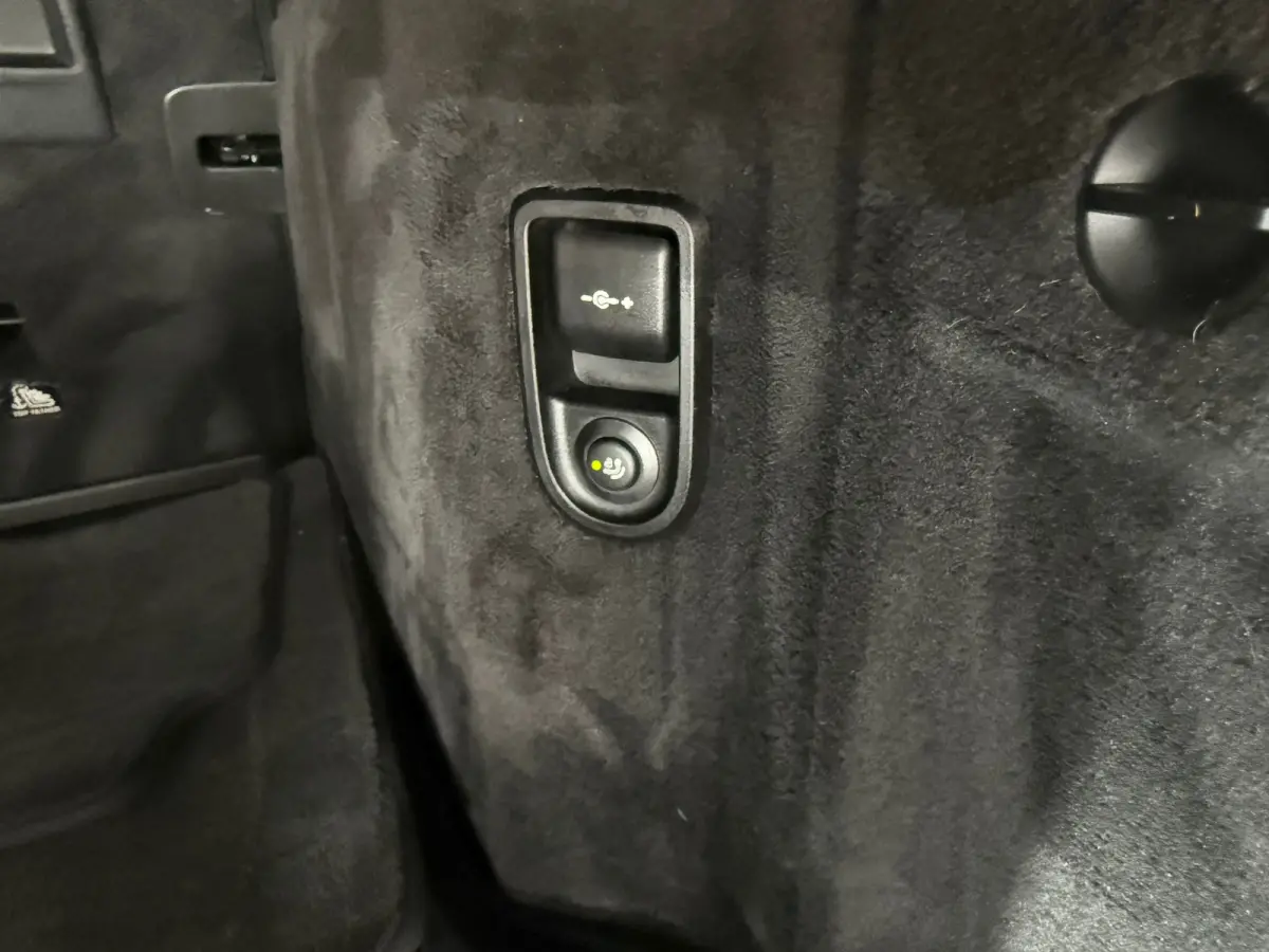 530i xDrive High Executive - M Pakket - HUD - Adapt -