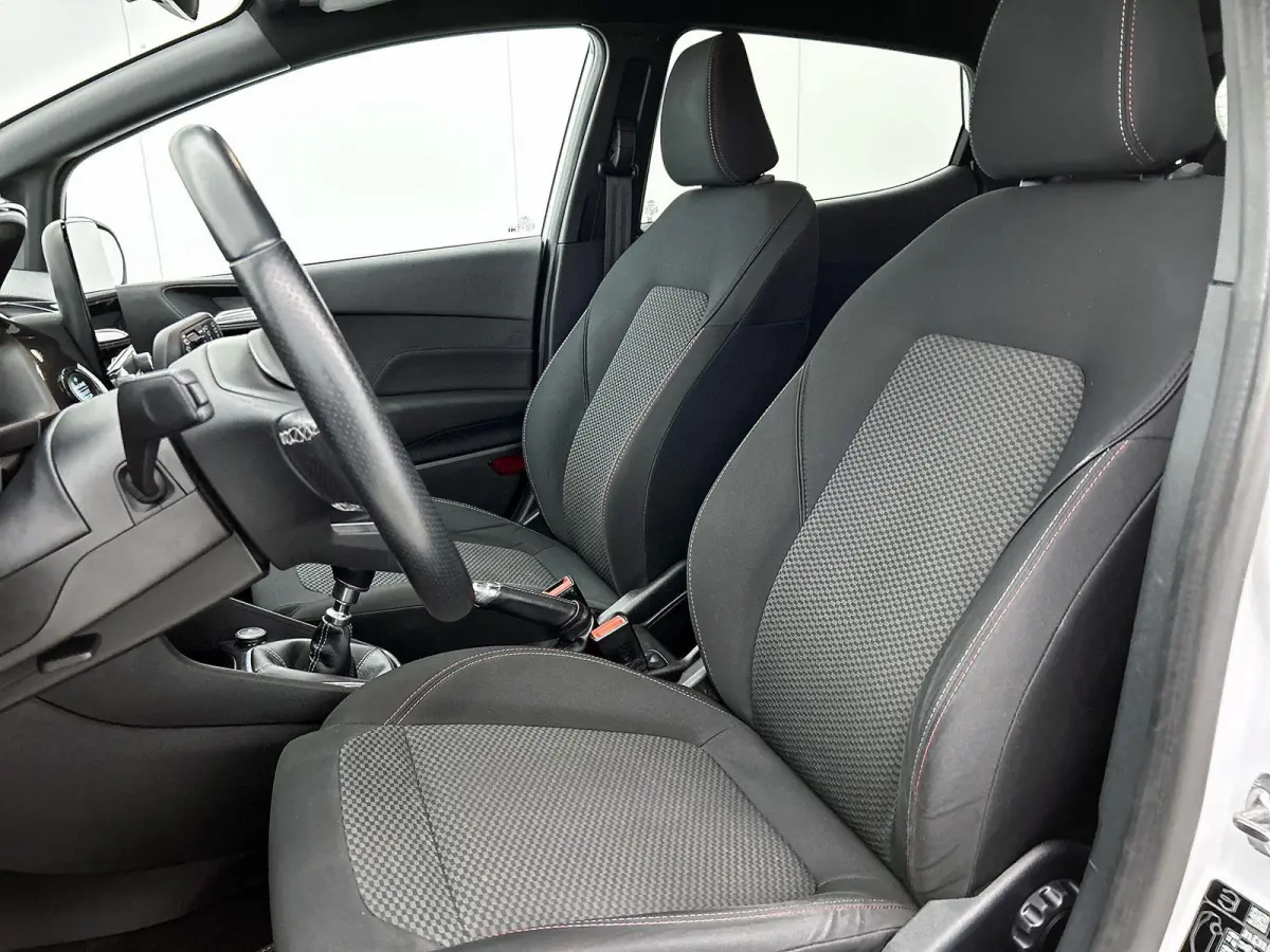 1.0 EcoBoost ST-Line | Winter Pack | Airco | Apple CarPlay | Android Auto | Cruise Control | Parkeersensoren achter | LMV |