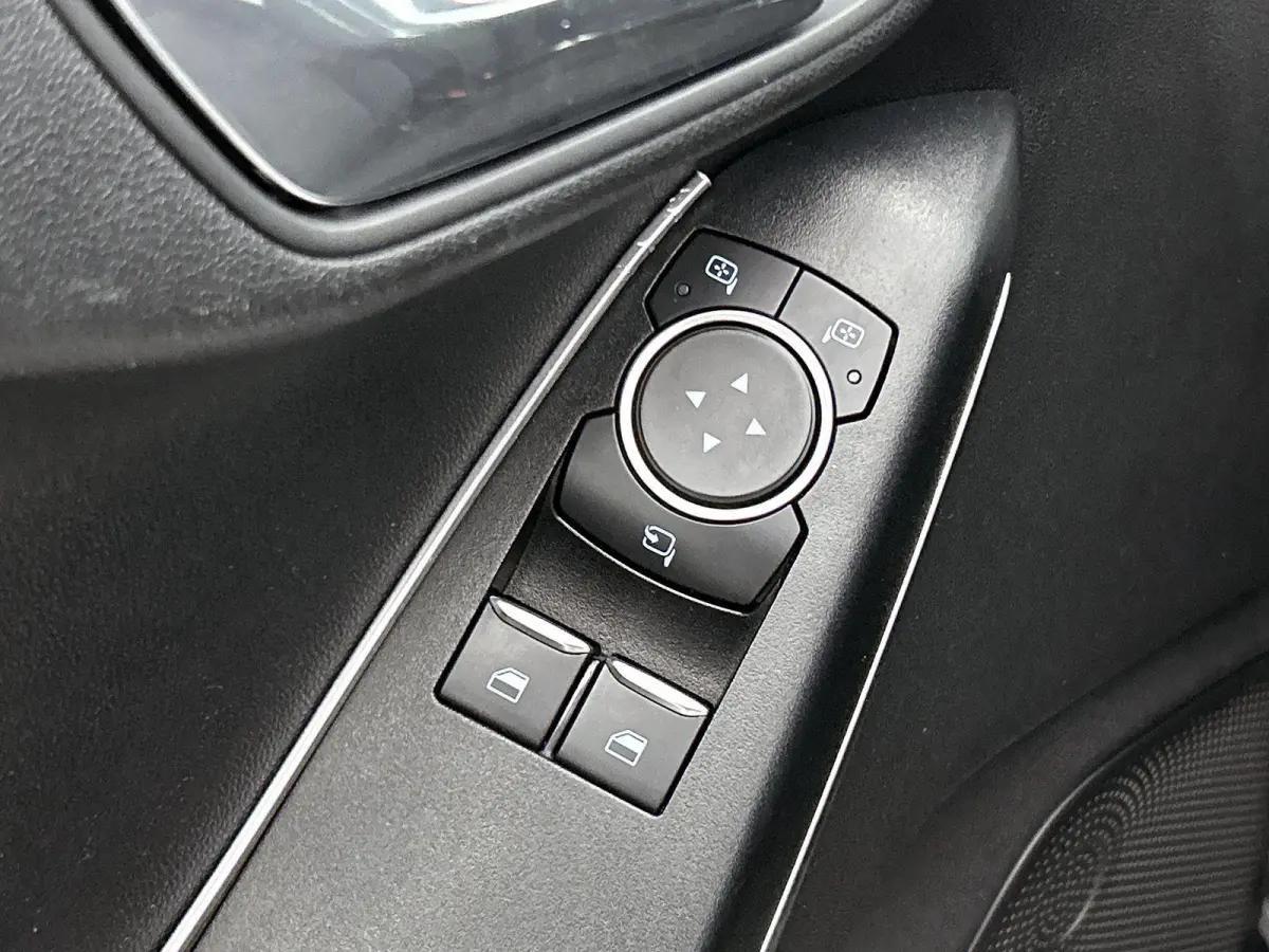 1.0 EcoBoost ST-Line | Winter Pack | Airco | Apple CarPlay | Android Auto | Cruise Control | Parkeersensoren achter | LMV |