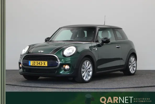 1.5 Cooper Serious Business | Sportstoelen | Sportpakket | Navi Pro | Airco |