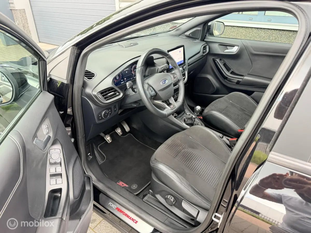 1.5 EcoBoost ST-X 2e Eig Pano BOMVOL TOPSTAAT!!!