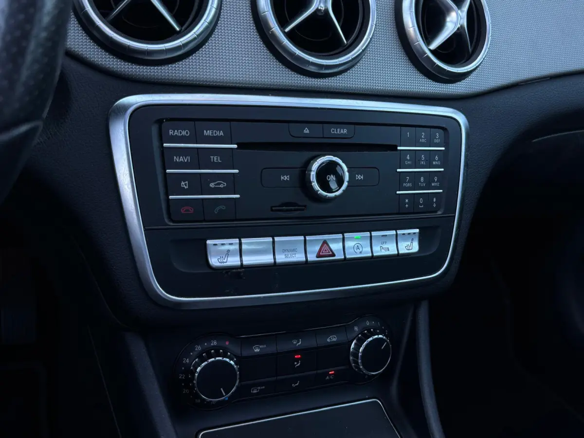 180 Prestige 7g aut PANO | LEDER | LED | CLIMATE | SPORTVELGEN