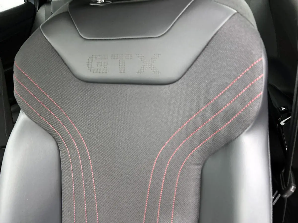 GTX 4Motion 77 kWh SoH 90,26% | Apple Carplay / Android Auto | Parkeercamera | Adaptief Cruise Control | Navigatie |