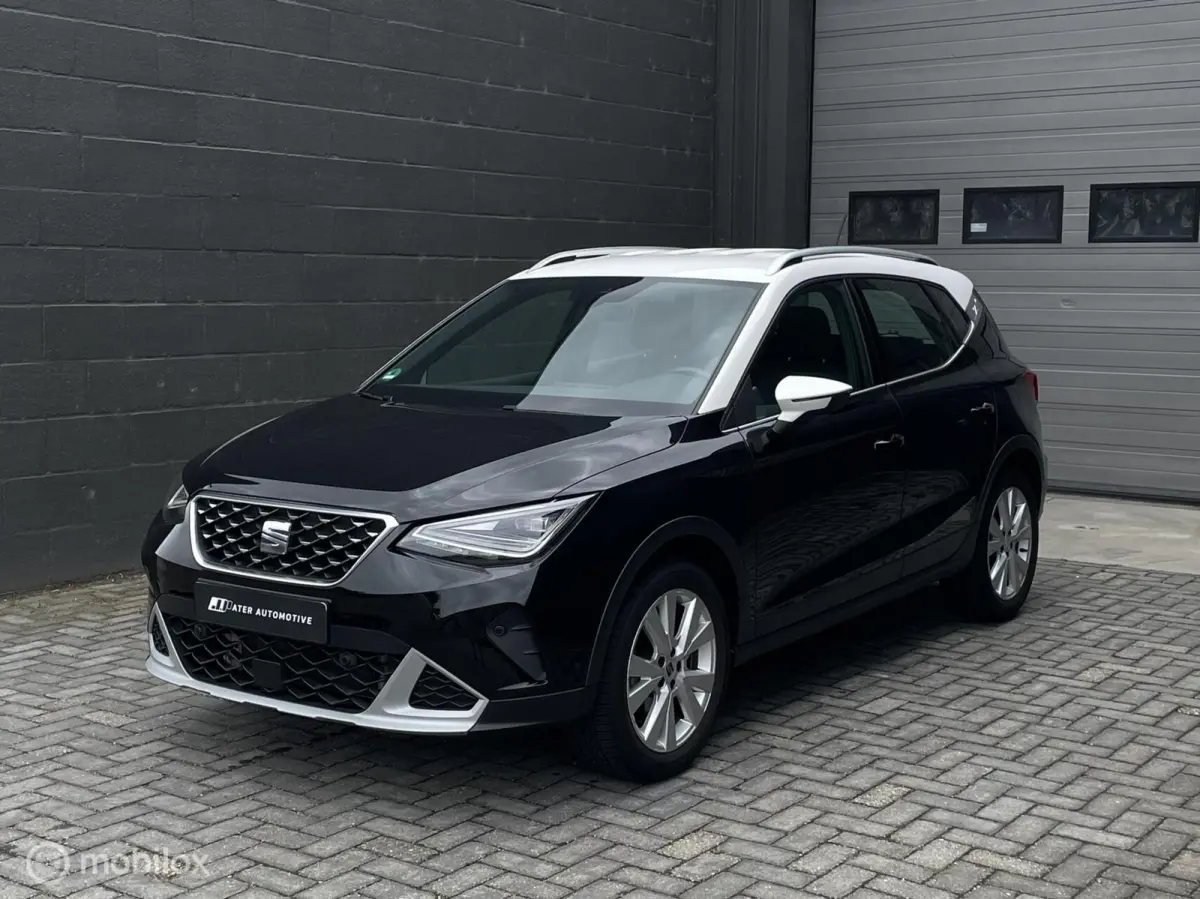 1.0 TSI Xperience Bi-tone | Automaat | LED | CarPlay | All-season | Camera | Digital Cockpit |