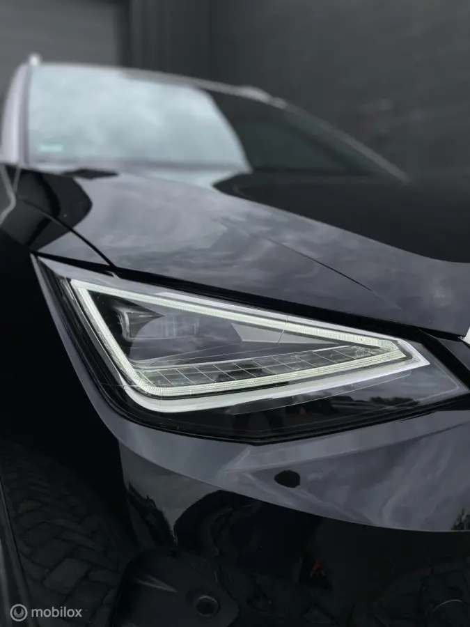 1.0 TSI Xperience Bi-tone | Automaat | LED | CarPlay | All-season | Camera | Digital Cockpit |