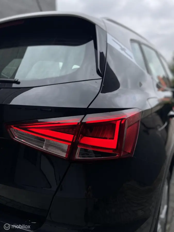 1.0 TSI Xperience Bi-tone | Automaat | LED | CarPlay | All-season | Camera | Digital Cockpit |