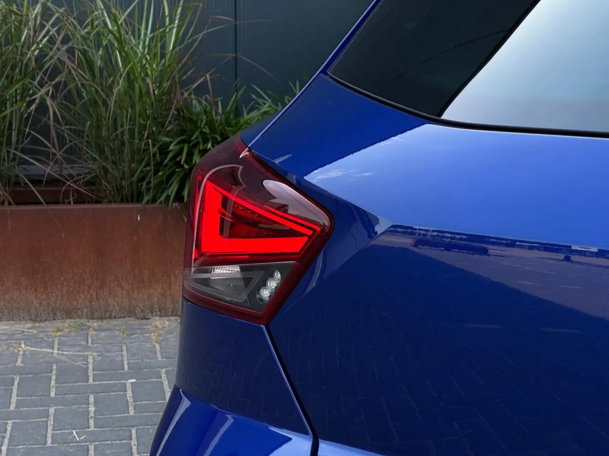1.0 TSI FR DSG 2021 PANO | LED | CAMERA | SPORTVELGEN | NAVI | PDC