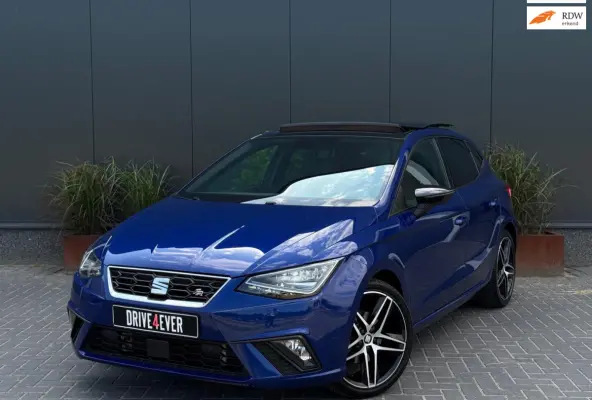1.0 TSI FR DSG 2021 PANO | LED | CAMERA | SPORTVELGEN | NAVI | PDC