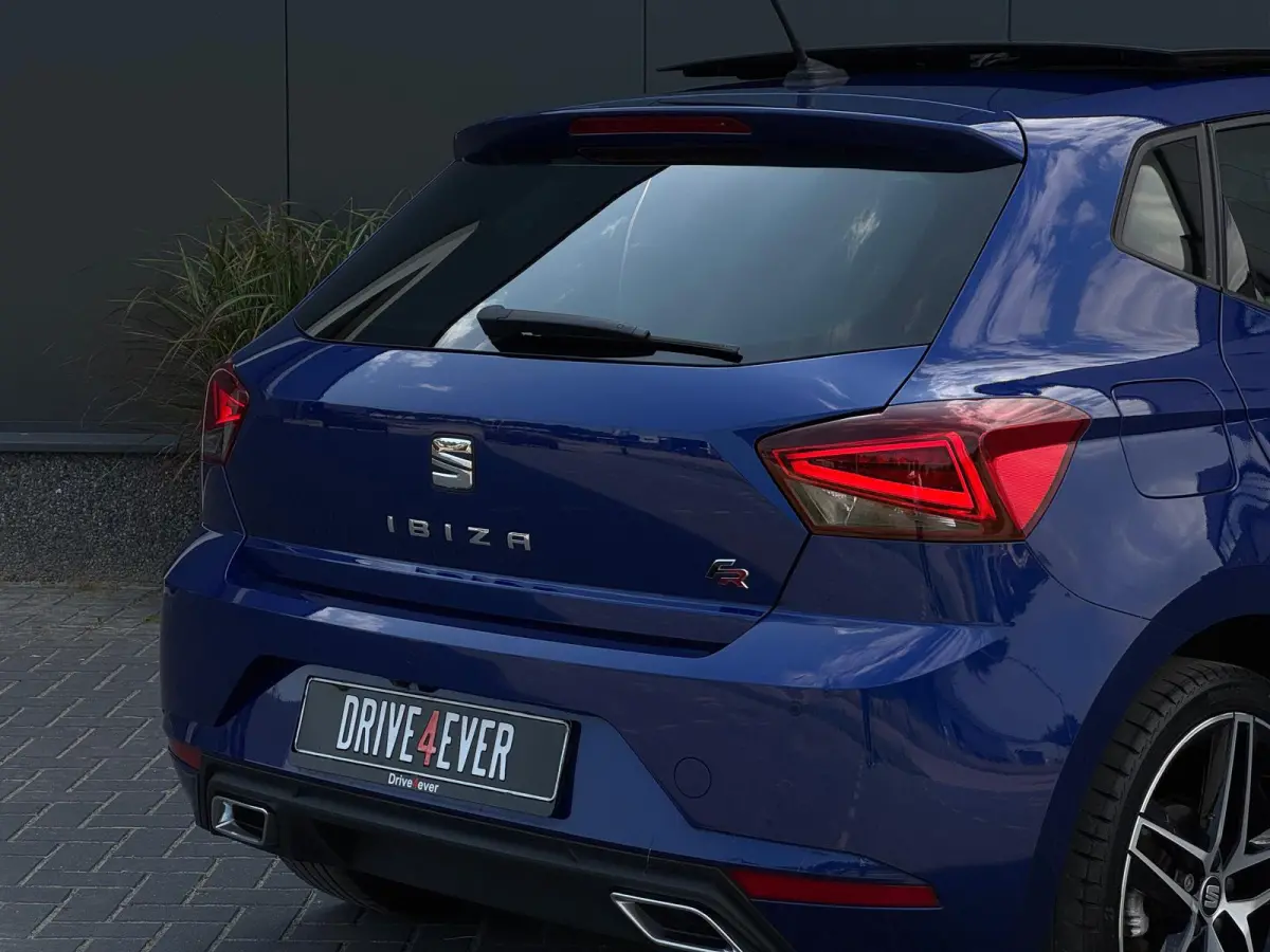1.0 TSI FR DSG 2021 PANO | LED | CAMERA | SPORTVELGEN | NAVI | PDC