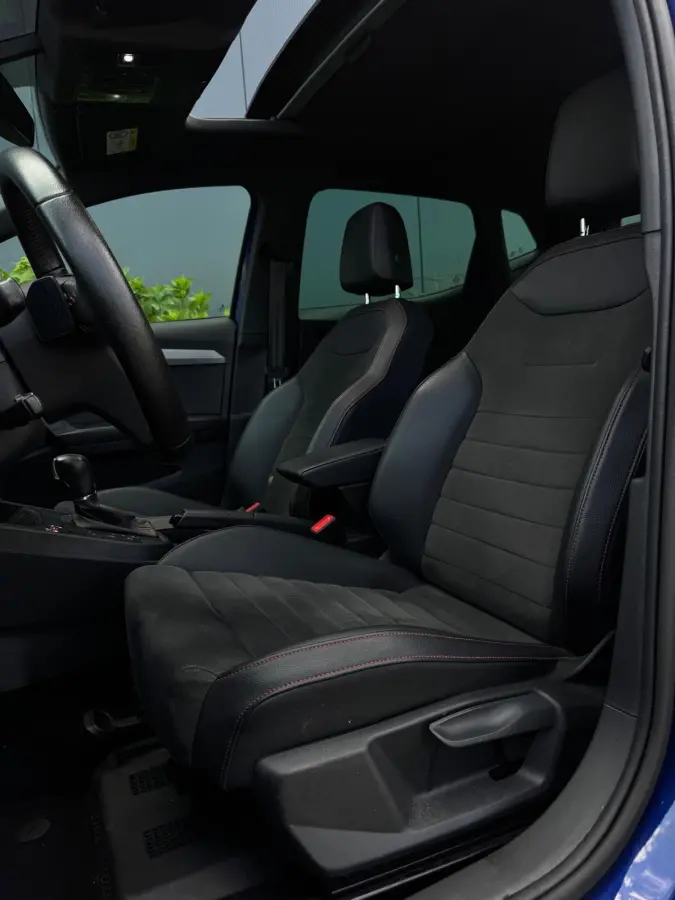 1.0 TSI FR DSG 2021 PANO | LED | CAMERA | SPORTVELGEN | NAVI | PDC