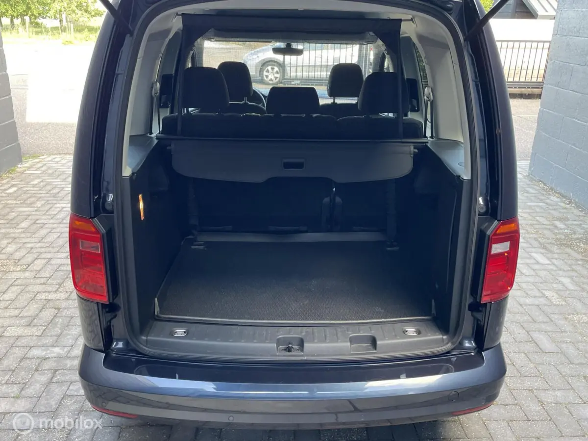 1.0 TSI | AIRCO | 2x Schuifdeur | All-season | Cruise | Stoelverwarming | Lage KM-stand |