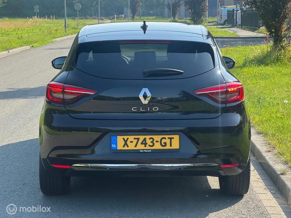 1.6 E-Tech Hybrid 145 Techno Dealer onderhouden