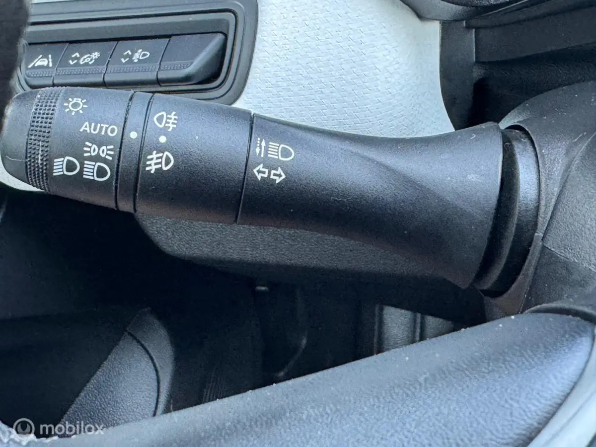 1.6 E-Tech Hybrid 145 Techno Dealer onderhouden