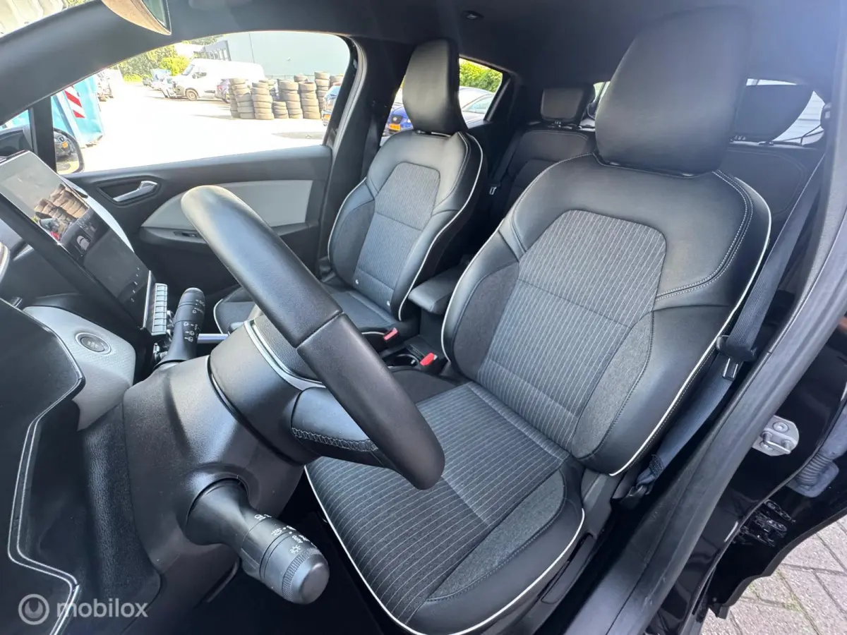 1.6 E-Tech Hybrid 145 Techno Dealer onderhouden
