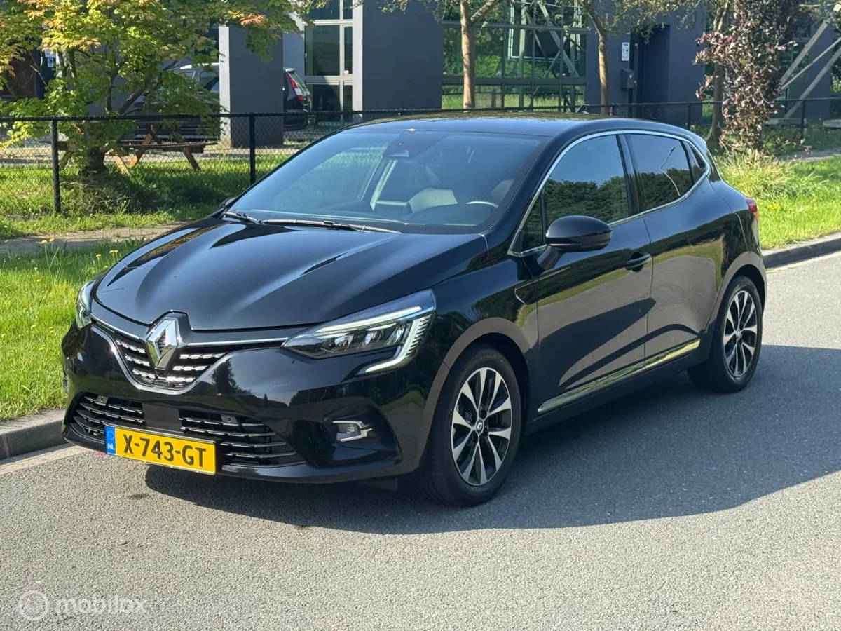 1.6 E-Tech Hybrid 145 Techno Dealer onderhouden
