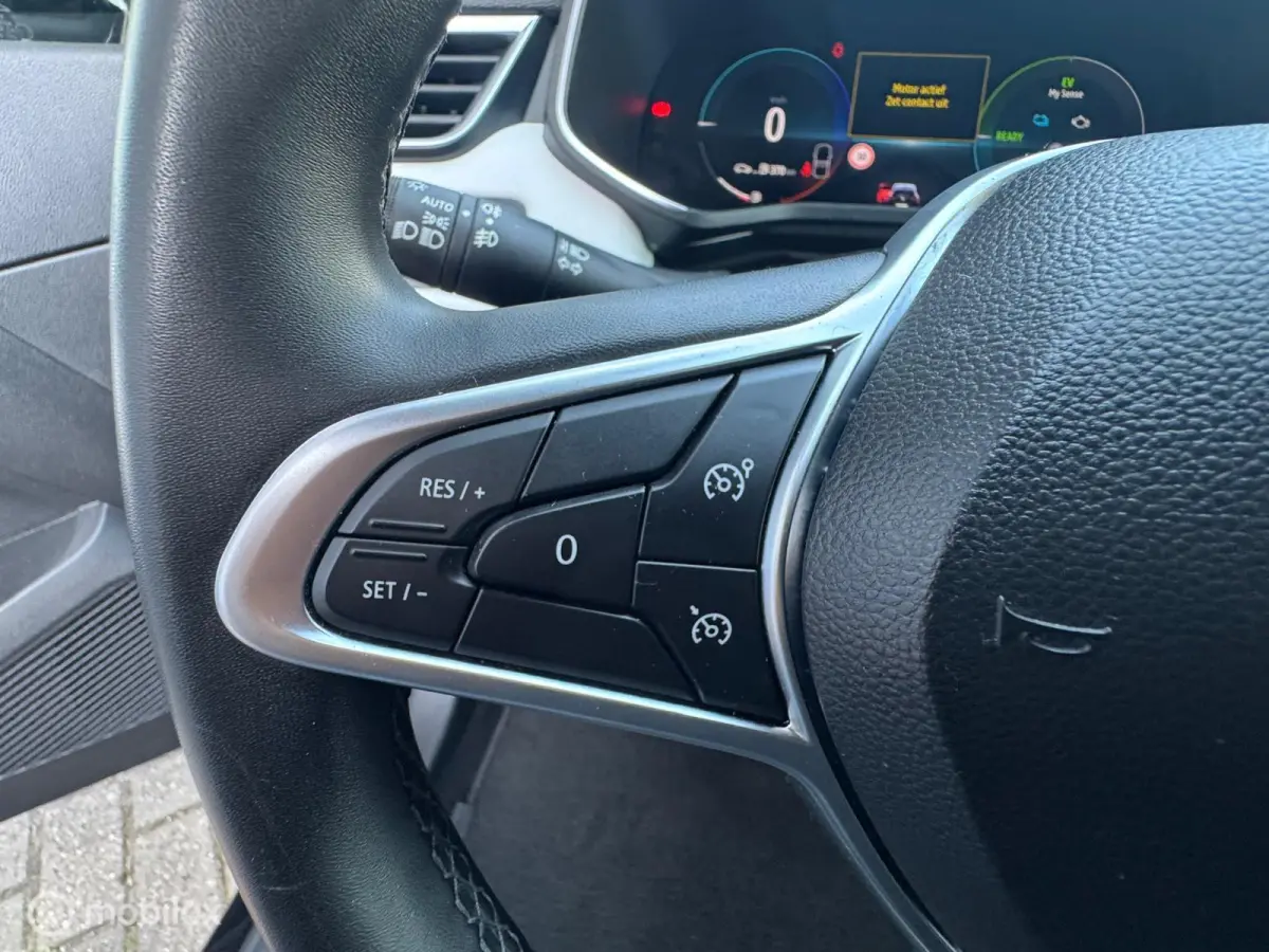 1.6 E-Tech Hybrid 145 Techno Dealer onderhouden