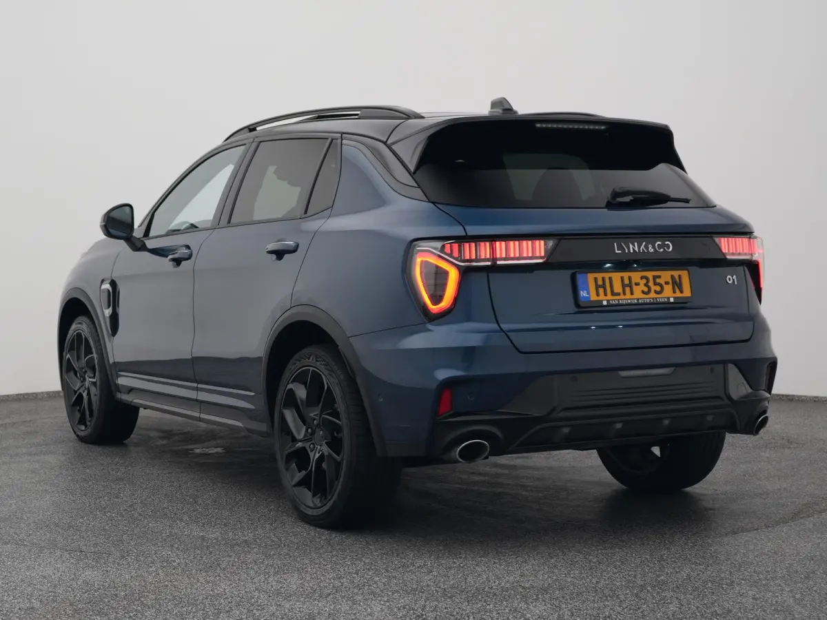 1.5 Plug-in Hybrid | 360° | BLACK | ZWARTE HEMEL | STUURVERWARMING | NLD AUTO