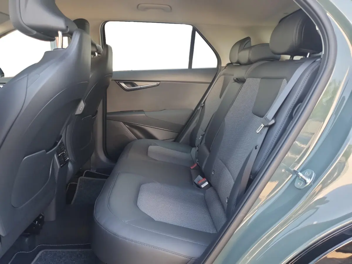 1.6 GDi Hybrid DynamicLine | Navigatie | Camera | Adaptieve cruise control | Apple Carplay / Android Auto | Parkeersensoren voor en achter | Verbruik 1 op 20!