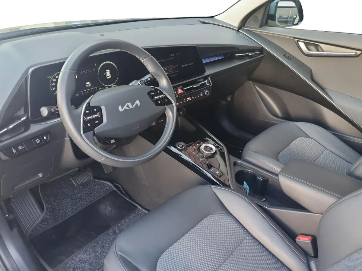 1.6 GDi Hybrid DynamicLine | Navigatie | Camera | Adaptieve cruise control | Apple Carplay / Android Auto | Parkeersensoren voor en achter | Verbruik 1 op 20!