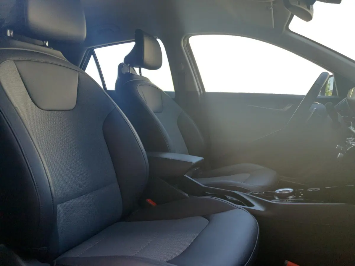 1.6 GDi Hybrid DynamicLine | Navigatie | Camera | Adaptieve cruise control | Apple Carplay / Android Auto | Parkeersensoren voor en achter | Verbruik 1 op 20!